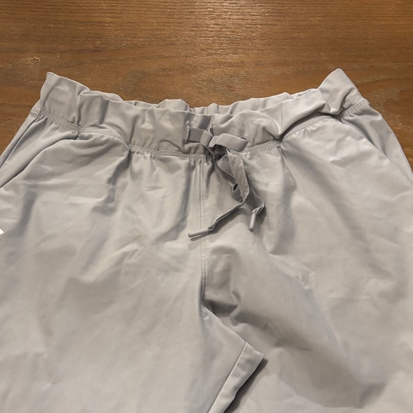 Under Armour Light Gray Performance Pants - Picture 3 of 6